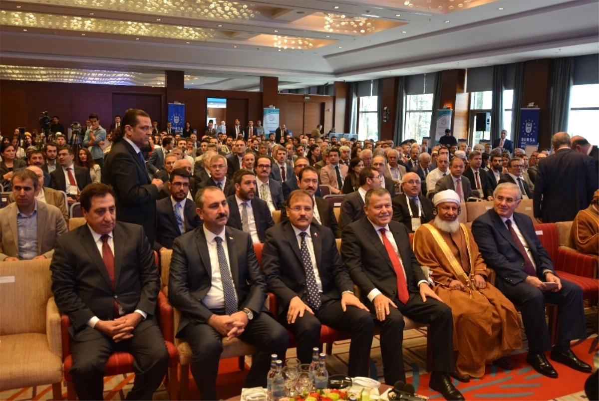 Hakan Çavuşoğlu, Bursa\'da Mecelle Konferansı\'na Katıldı