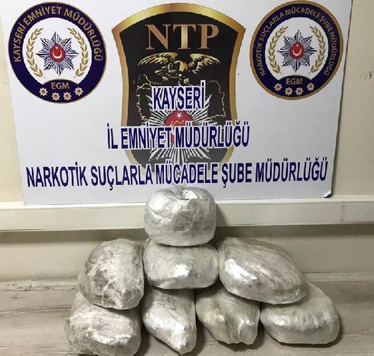 Kayseri\'de 10 Kilo Esrar Ele Geçirildi