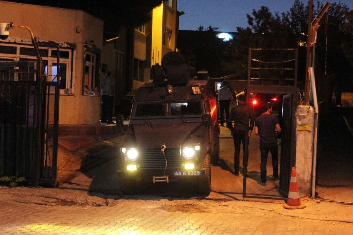 Malatya\'da Zehir Tacirlerine Şafak Baskını