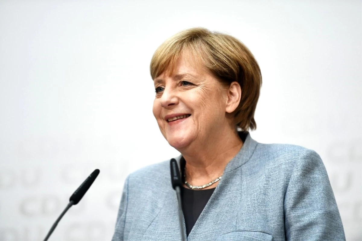 Merkel En Güçlü Partiyiz