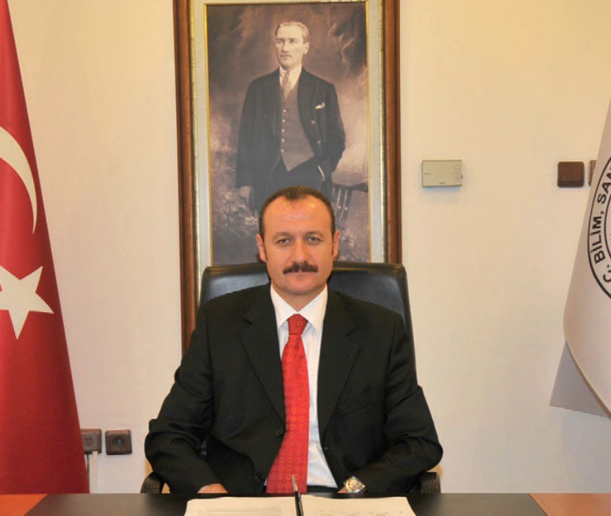 Müsteşar Aslan Görevinden Alındı