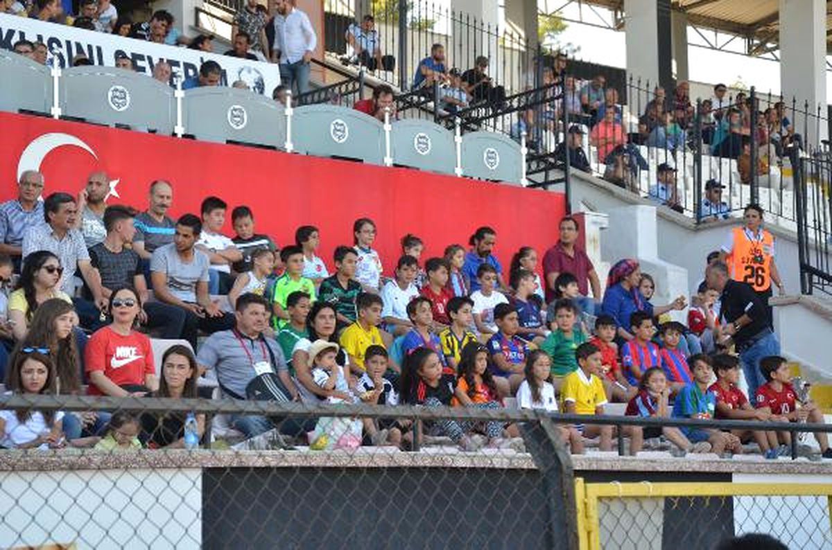 Nazilli Belediyespor\'dan Örnek Proje