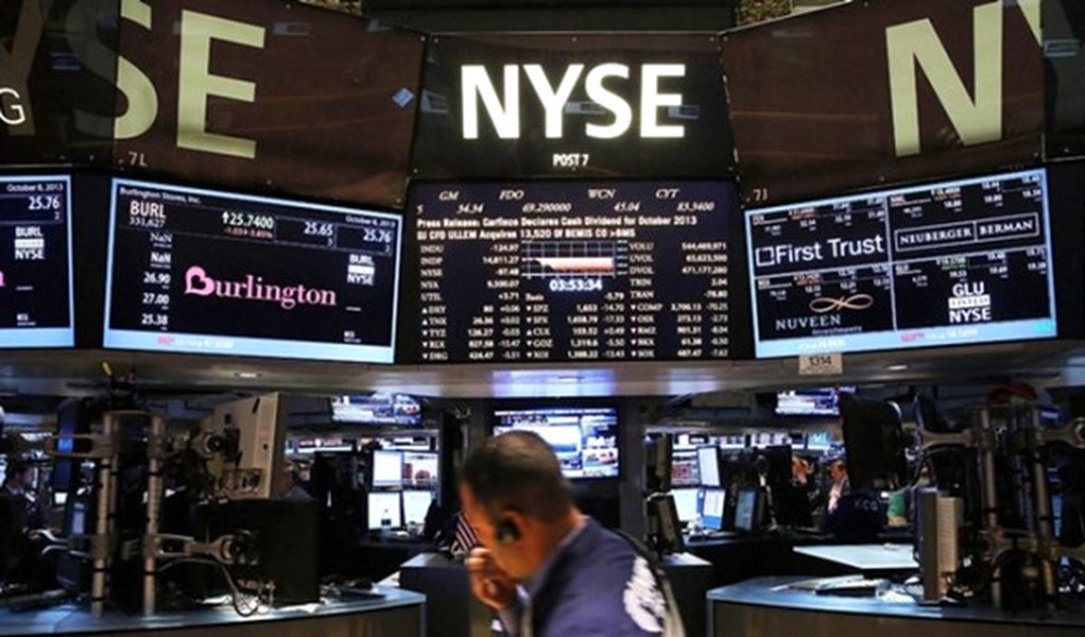 New York Borsası Haftaya Düşüşle Başladı