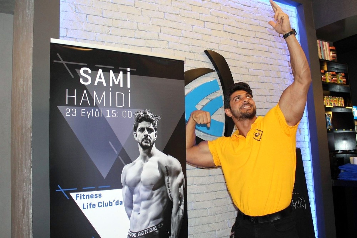 KKTC Erkek Güzeli ve Ünlülerin Fitness Eğitmeni Sami Hamidi, Kayseri\'de