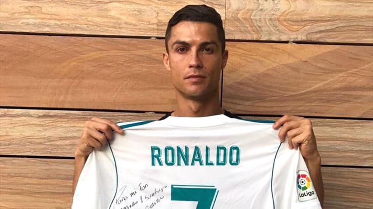 Ronaldo\'dan Anlamlı Paylaşım
