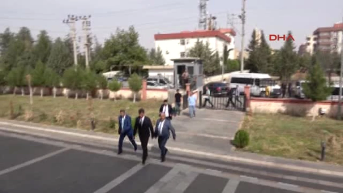 Şanlıurfa Feyzioğlu ve Avukatlardan Baro Başkanı\'na Saldırı Protestosu/ek