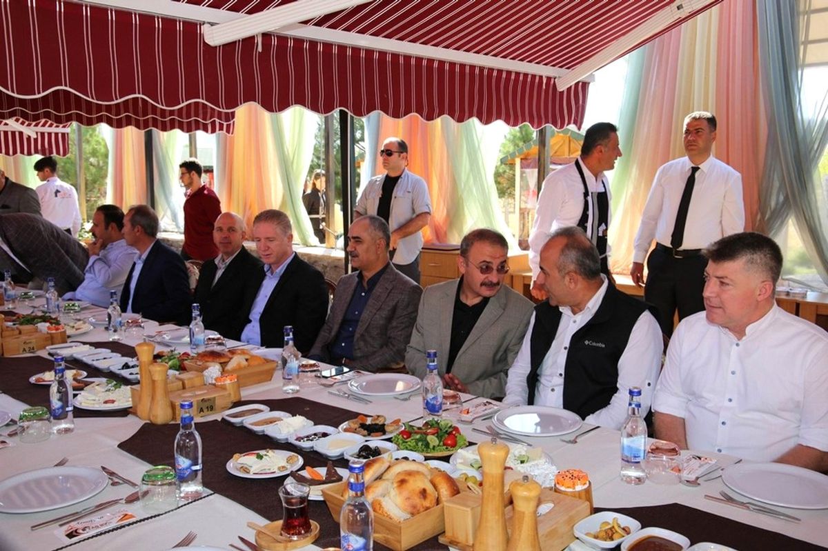 Tayini Çıkan Emniyet Müdürüne Veda Programı