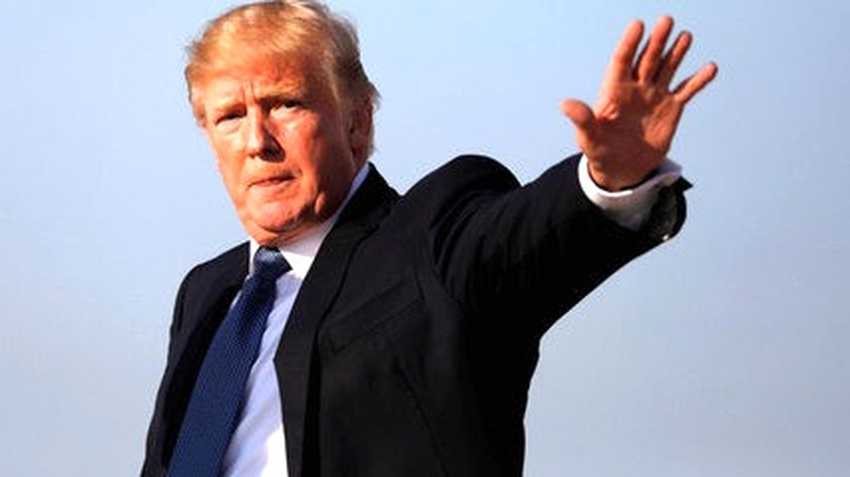 Trump Seyahat Yasağını Genişleterek Yeniledi