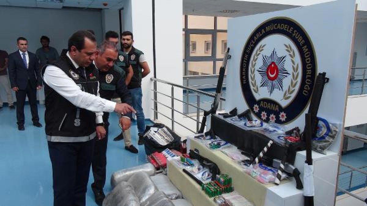 Adana Merkezli 5 İlde 2 Bin 500 Polis ile Hava Destekli Uyuşturucu Operasyonu (3)