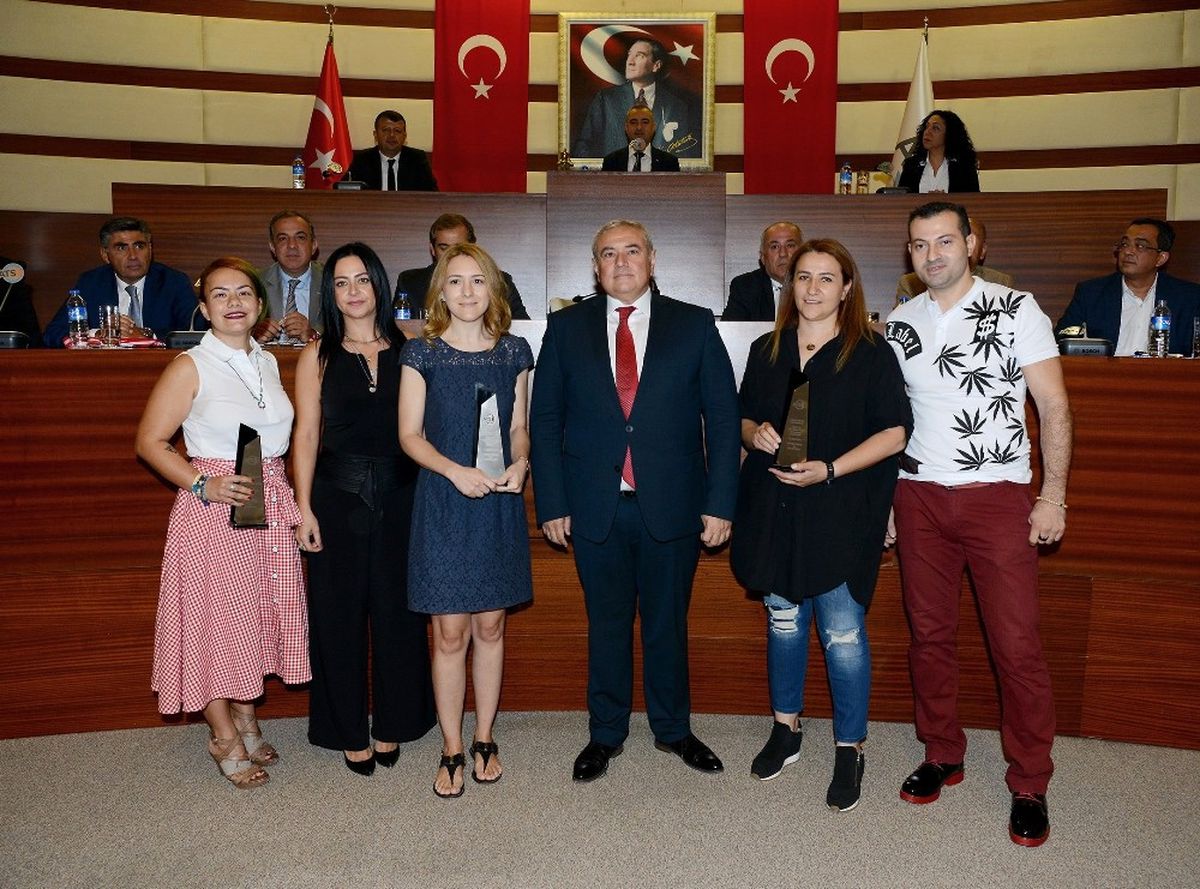 Antalya\'nın En Güzel Vitrinleri Ödüllendirildi
