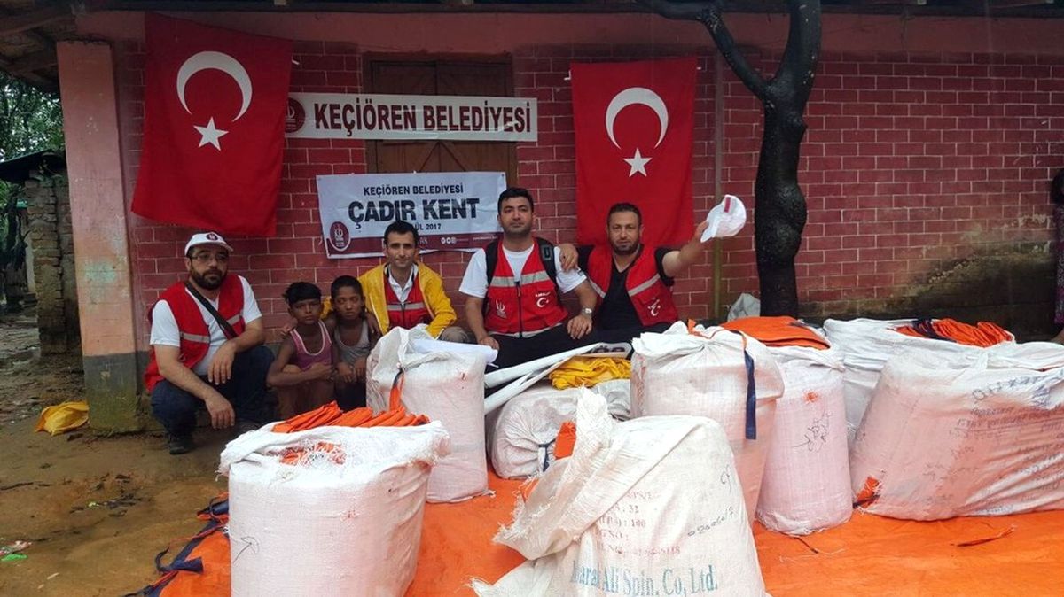 Arakanlı Müslümanlara Ulaşan Tek Belediye
