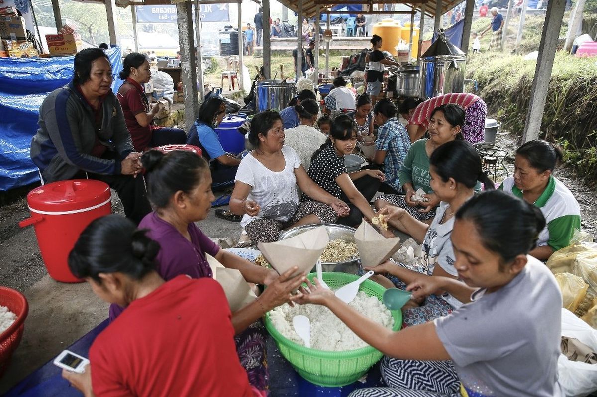 Bali\'de Yanardağ Paniği Devam Ediyor
