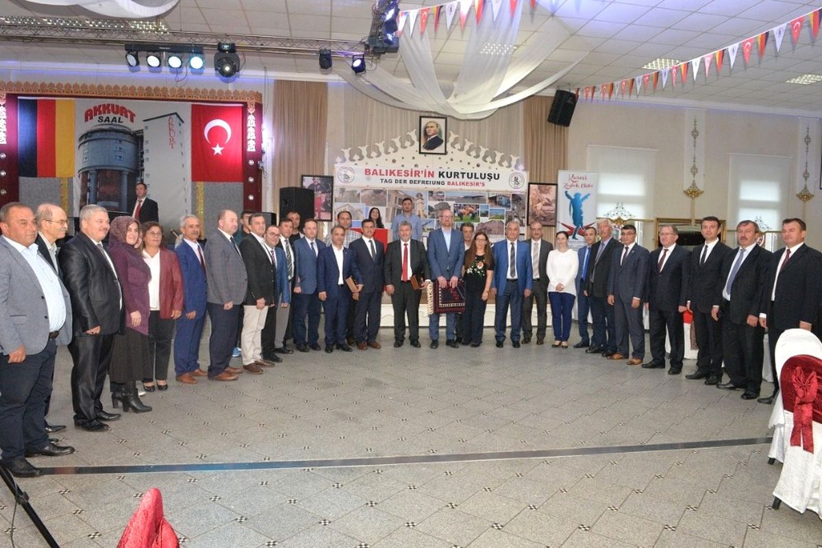 Balıkesir\'in Kurtuluşu Almanya\'da Kutlandı