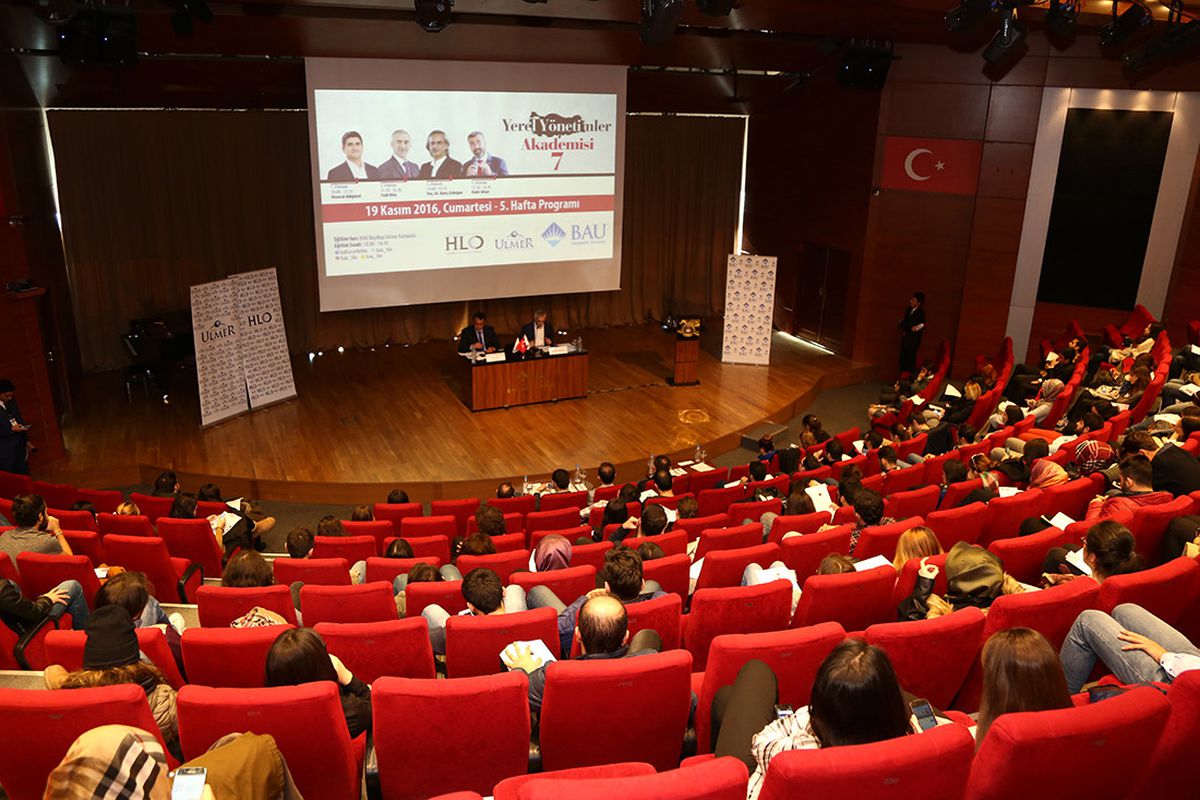 Bir Destek Üniversite Öğrencilerine