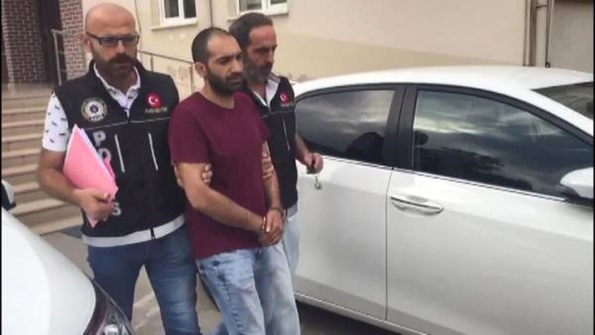 Bursa\'da Narkotem İhbar Hattı\'ndan 3 Kişiye Gözaltı