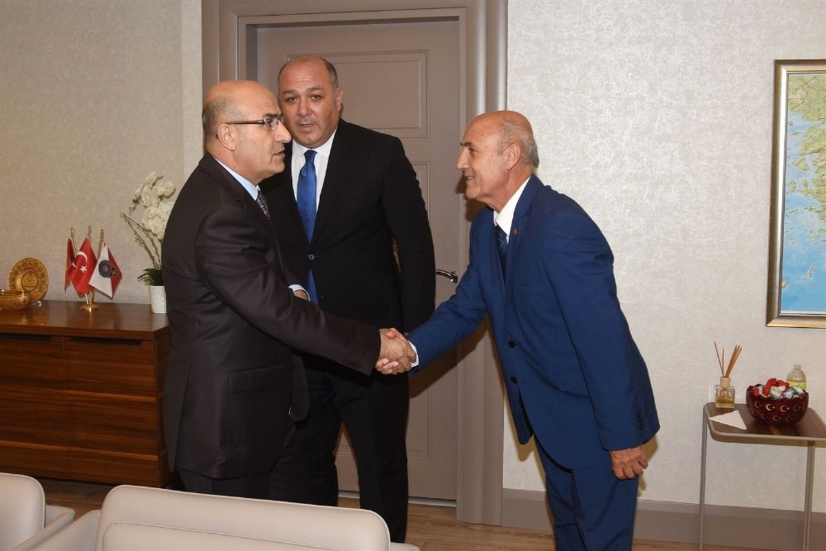Büyükşehir İtfaiyesi\'nden Vali Demirtaş\'a Ziyaret