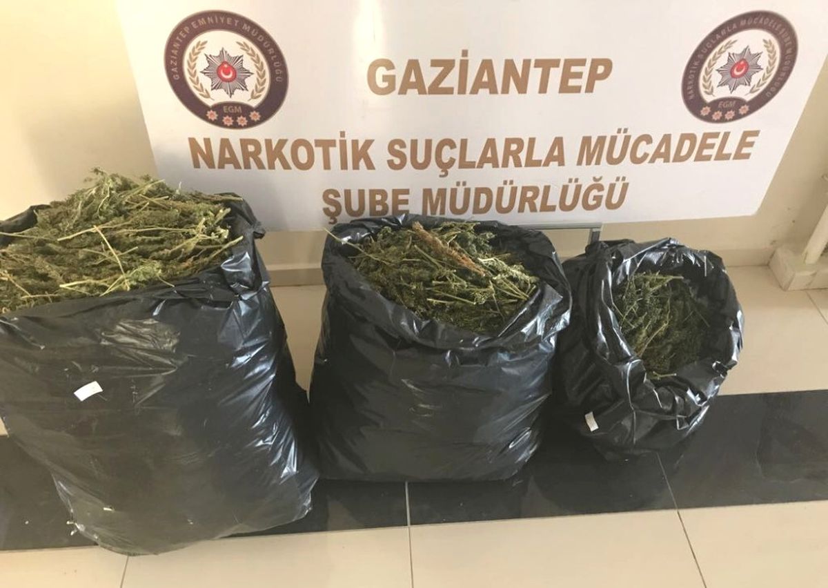 Durdurulan Araçtan 20 Kilo Uyuşturucu Çıktı