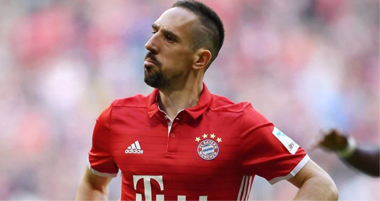 Eski Galatasaraylı Ribery, Türk Takımlarıyla Görüşüyor