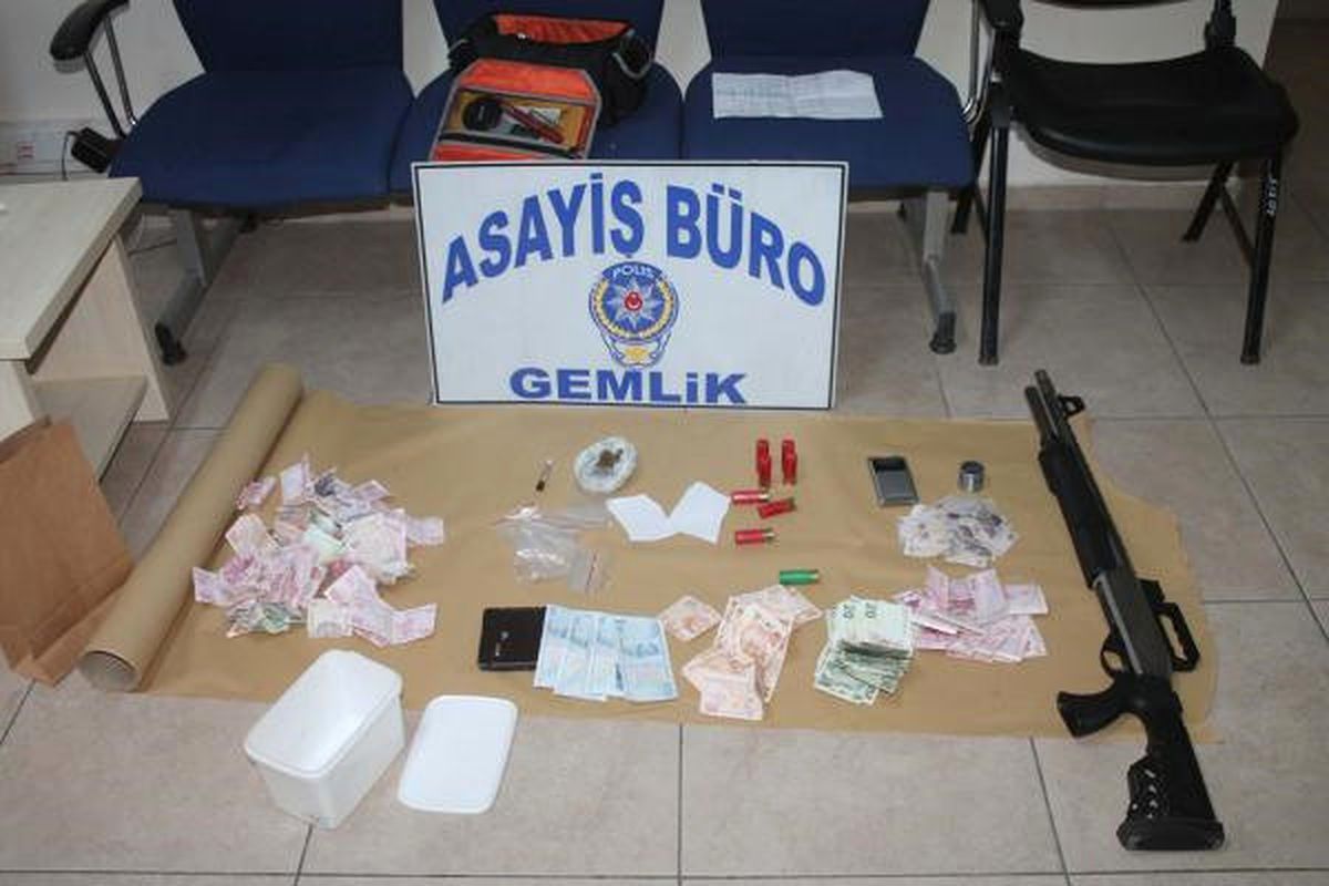 Gemlik\'te Uyuşturucu Operasyonu