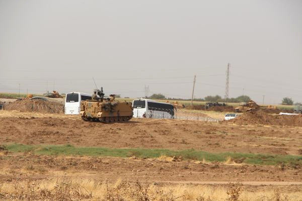 Habur\'daki TSK\'nın Tatbikat Alanına Irak Askerleri Geldi
