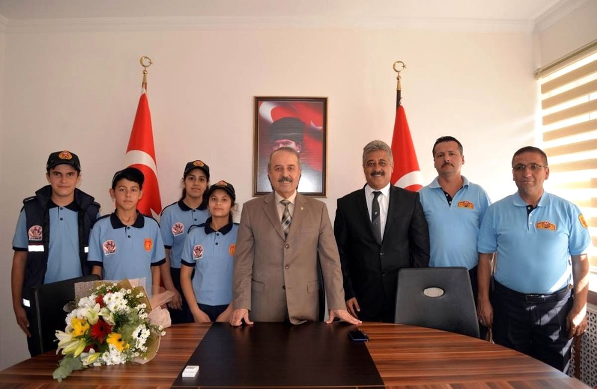 İtfaiye Teşkilatından Vali Yardımcısı Taşdöğen\'e Ziyaret