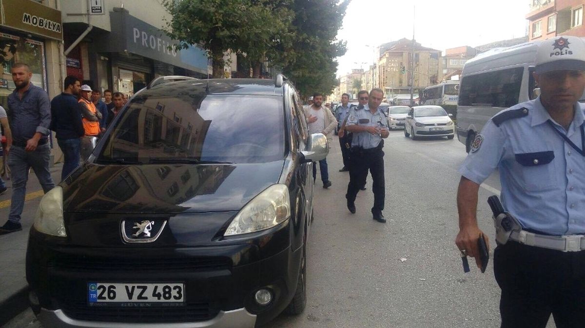 Kamyonetin Çarptığı Kadın Yaralandı