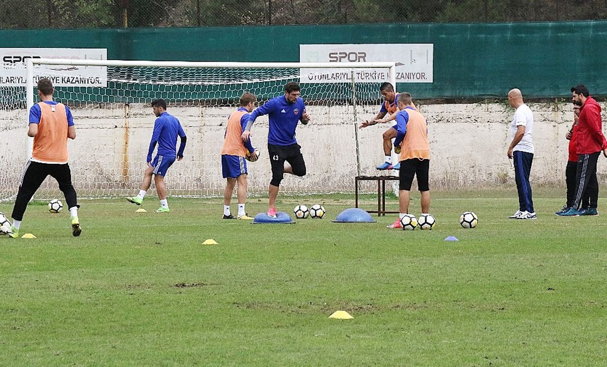 Karabükspor\'da Galatasaray Hazırlıkları Devam Ediyor