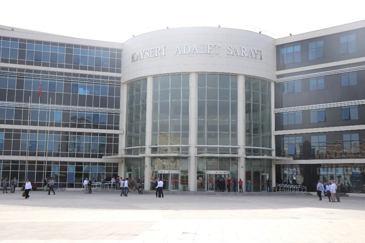 Kayseri\'de 70 Sanıklı Fetö Davası Başladı