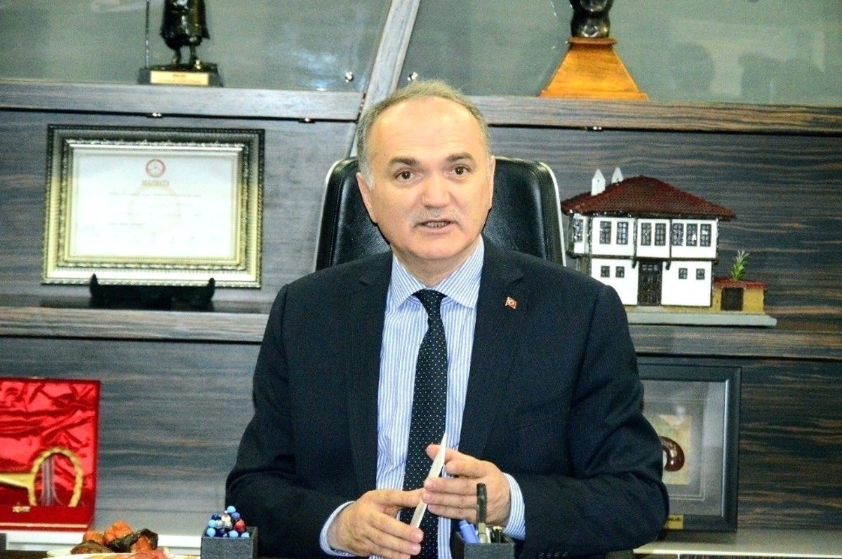Kobi\'lerimize \'Türkiye\'de Yapın Desteği Kapın\' Diyoruz"