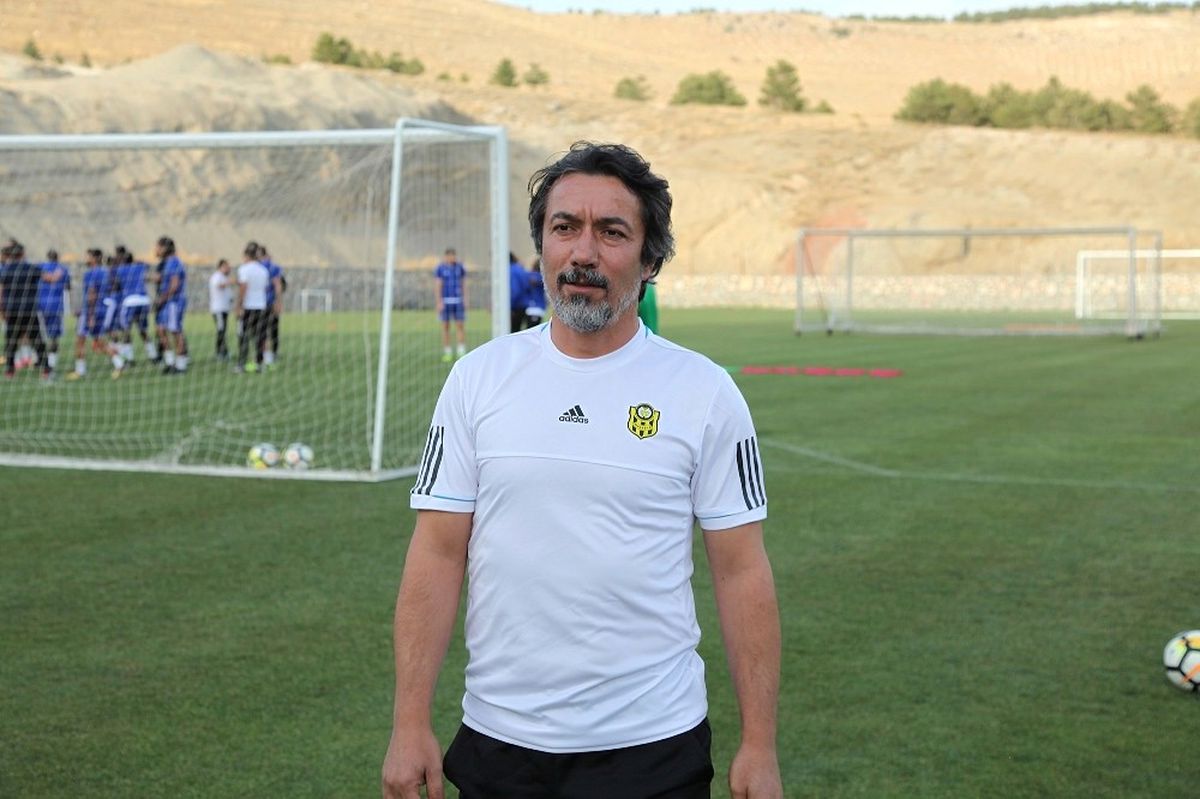 Sportif Direktör Ravcı: "Oyuncu Grubunu İyi Tanıyoruz"