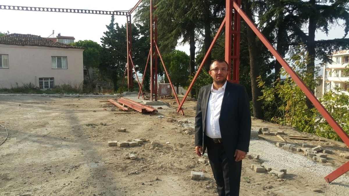 Umurbey Kapalı Pazar Yeri Çalışmaları Başladı