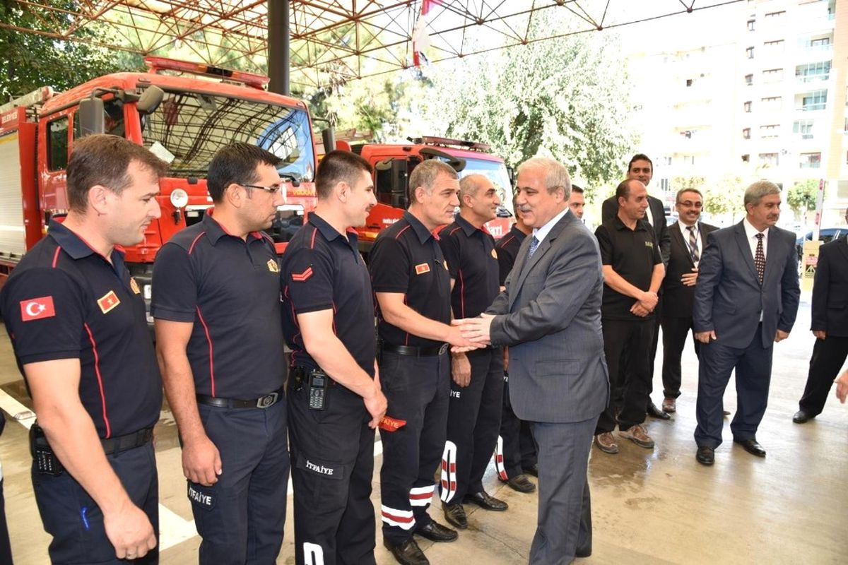 Vali Güvençer\'den İtfaiye Teşkilatı\'na Kutlama
