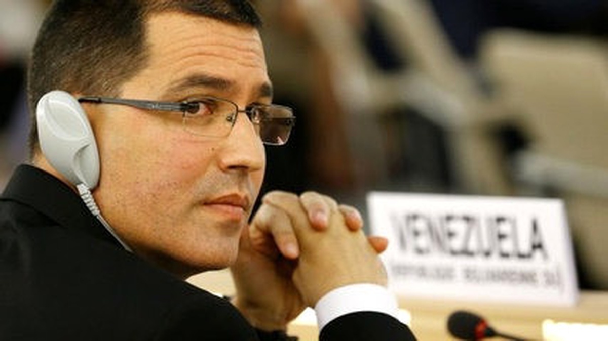 Venezuela\'dan Trump\'a Seyahat Yasağı Tepkisi