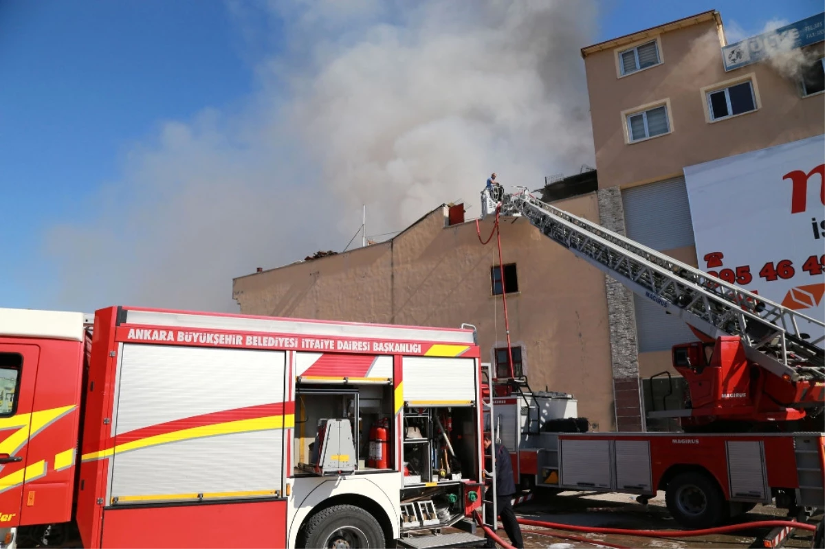 Ankara\'da İş Yerinde Korkutan Yangın