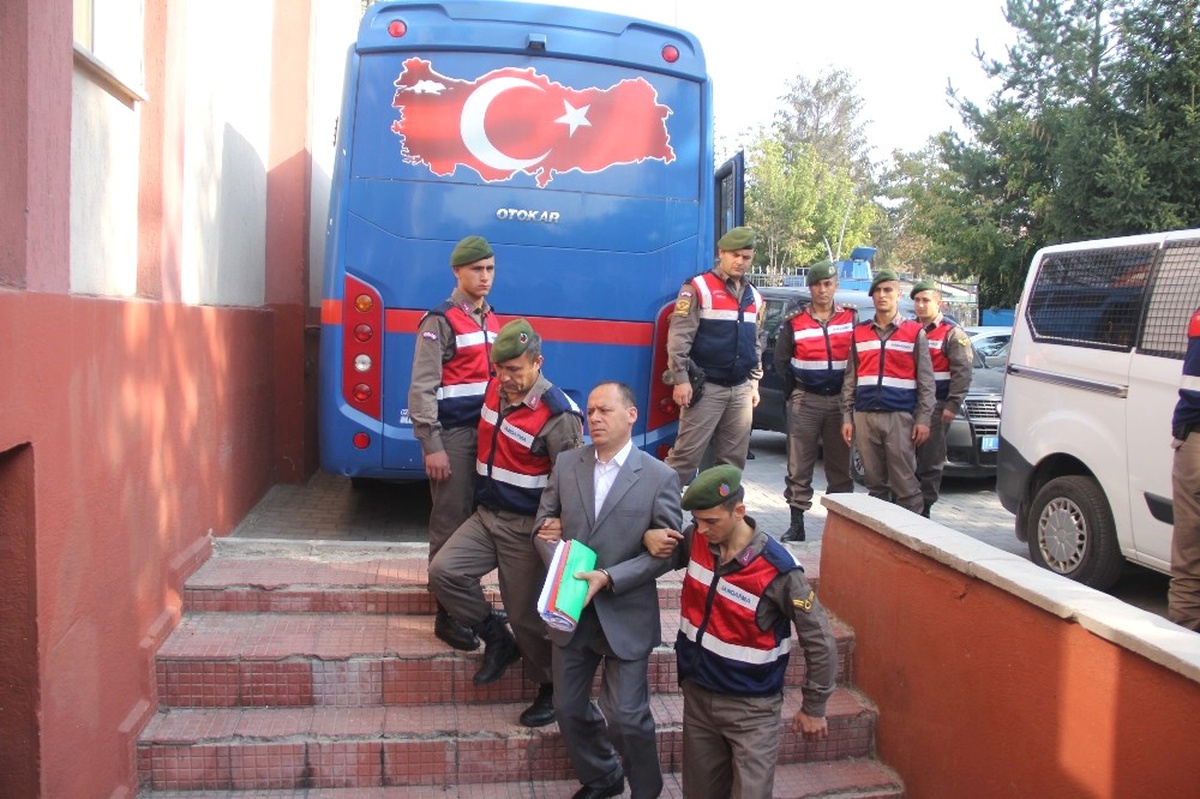 Bolu\'da, Fetö Sanığı Askerlere Ağırlaştırılmış Müebbet Cezası