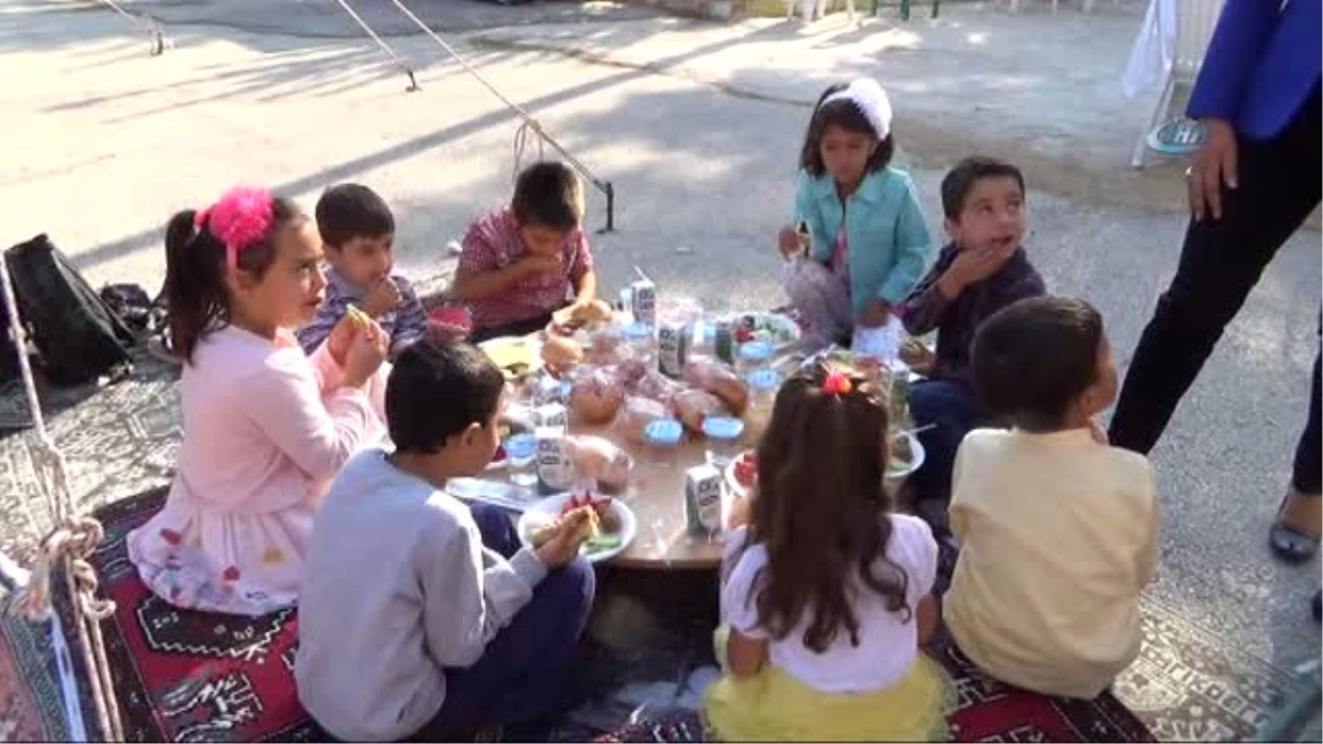 Burdur\'da Çocuklara Kahvaltının Önemi Anlatıldı