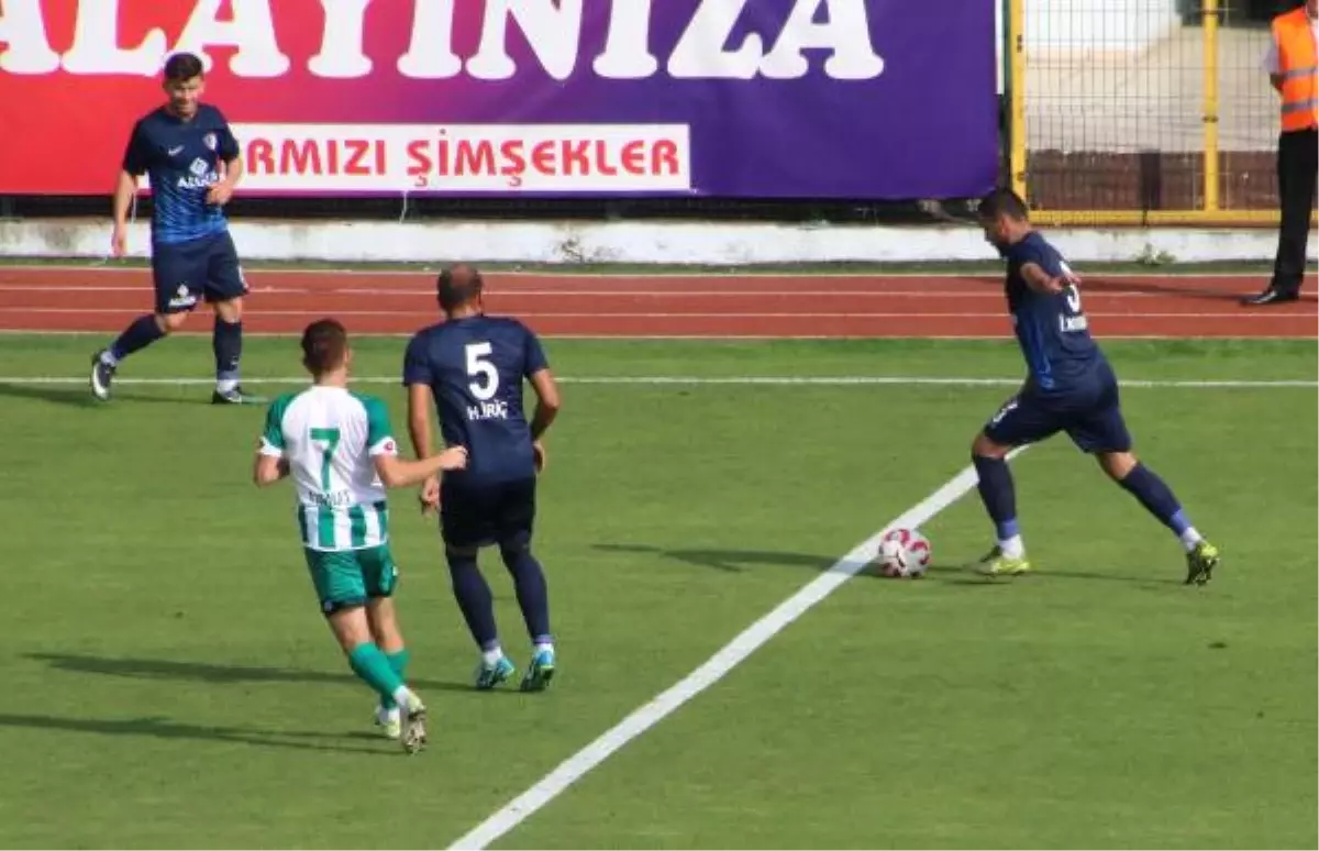 Düzcespor - Manisa Büyükşehir Belediyespor: 0-4