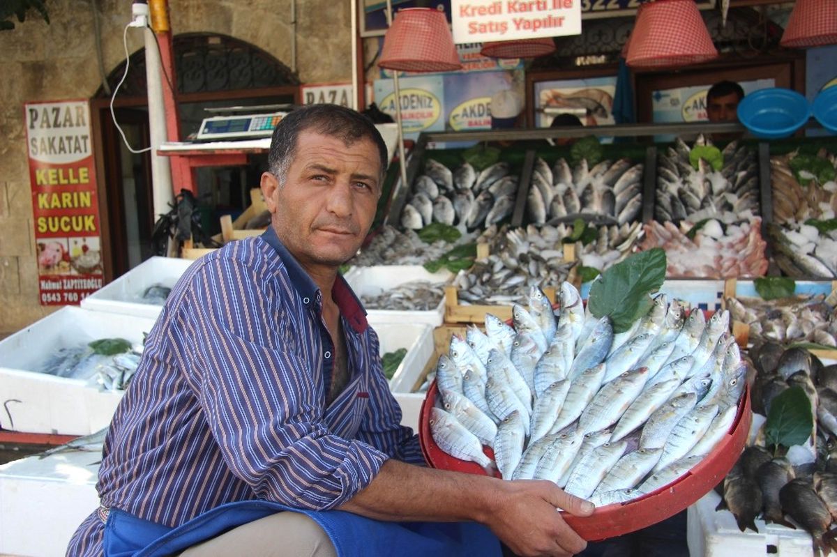 Kilis\'te Balık Satışlarına Yoğun İlgi
