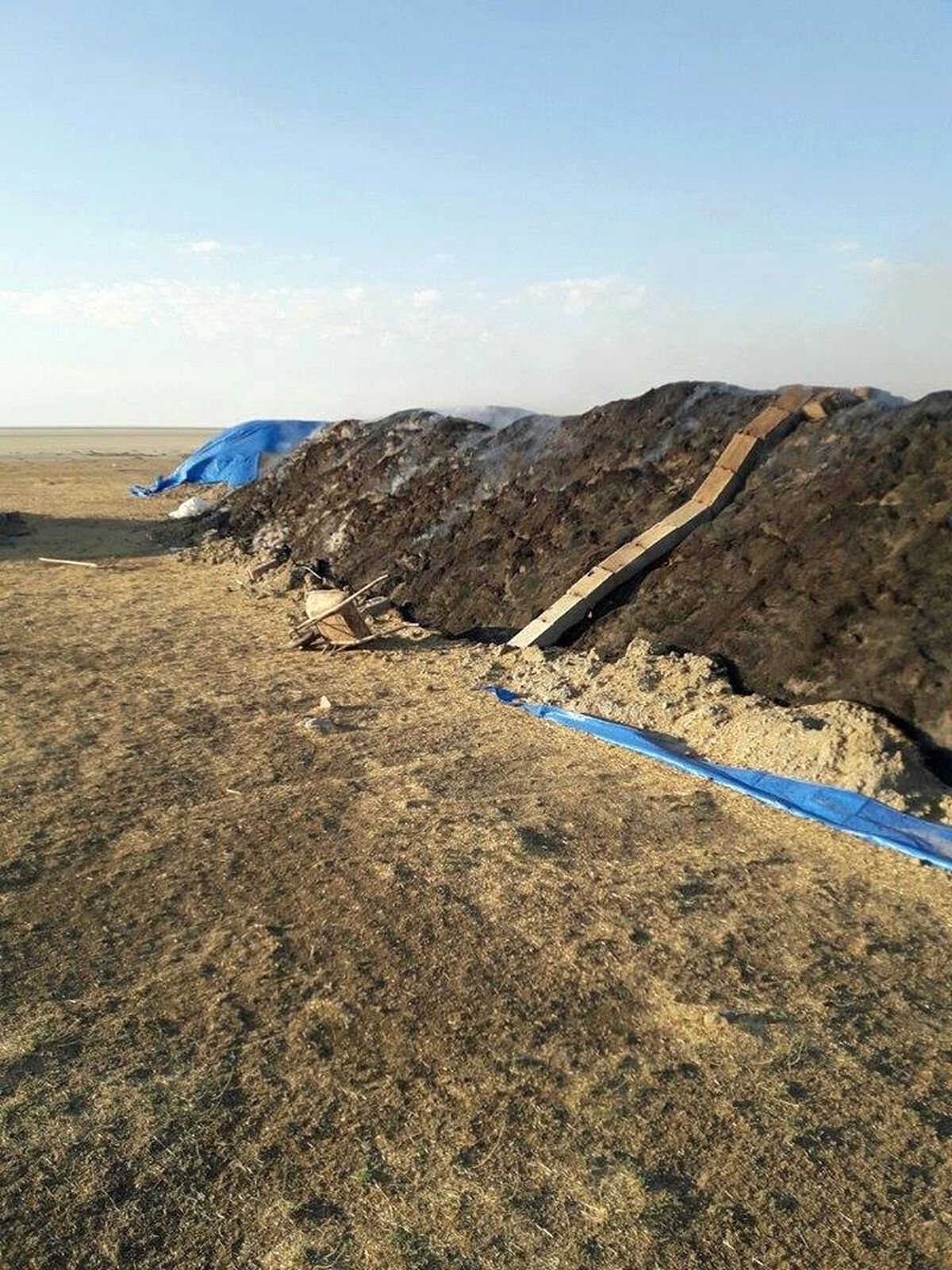 Kulu\'da 80 Römork Saman Yandı
