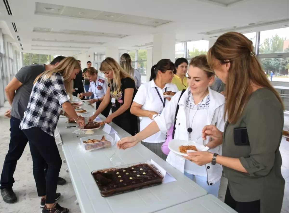 Nilüfer Belediyesi Personelinden Anlamlı Kermes