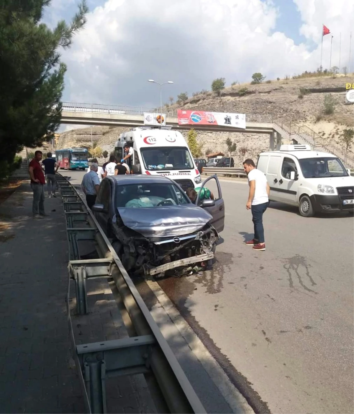 Safranbolu\'da Trafik Kazası: 2 Yaralı