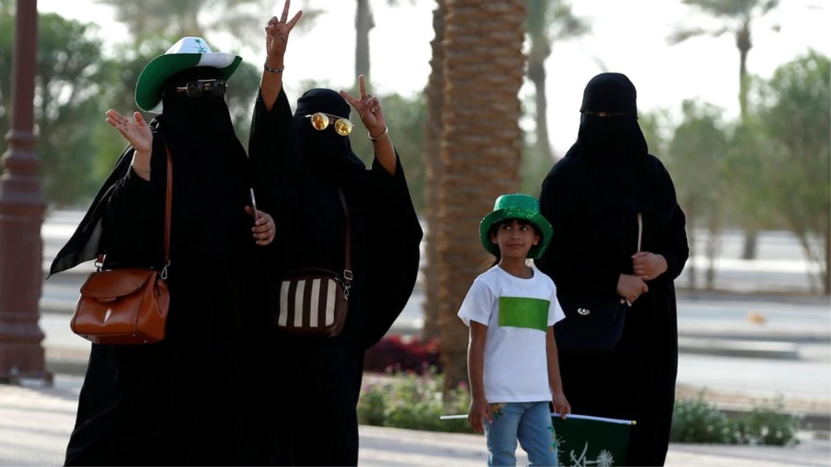 Suudi Arabistan\'da Kadınların Araba Kullanmasına İzin Verilecek