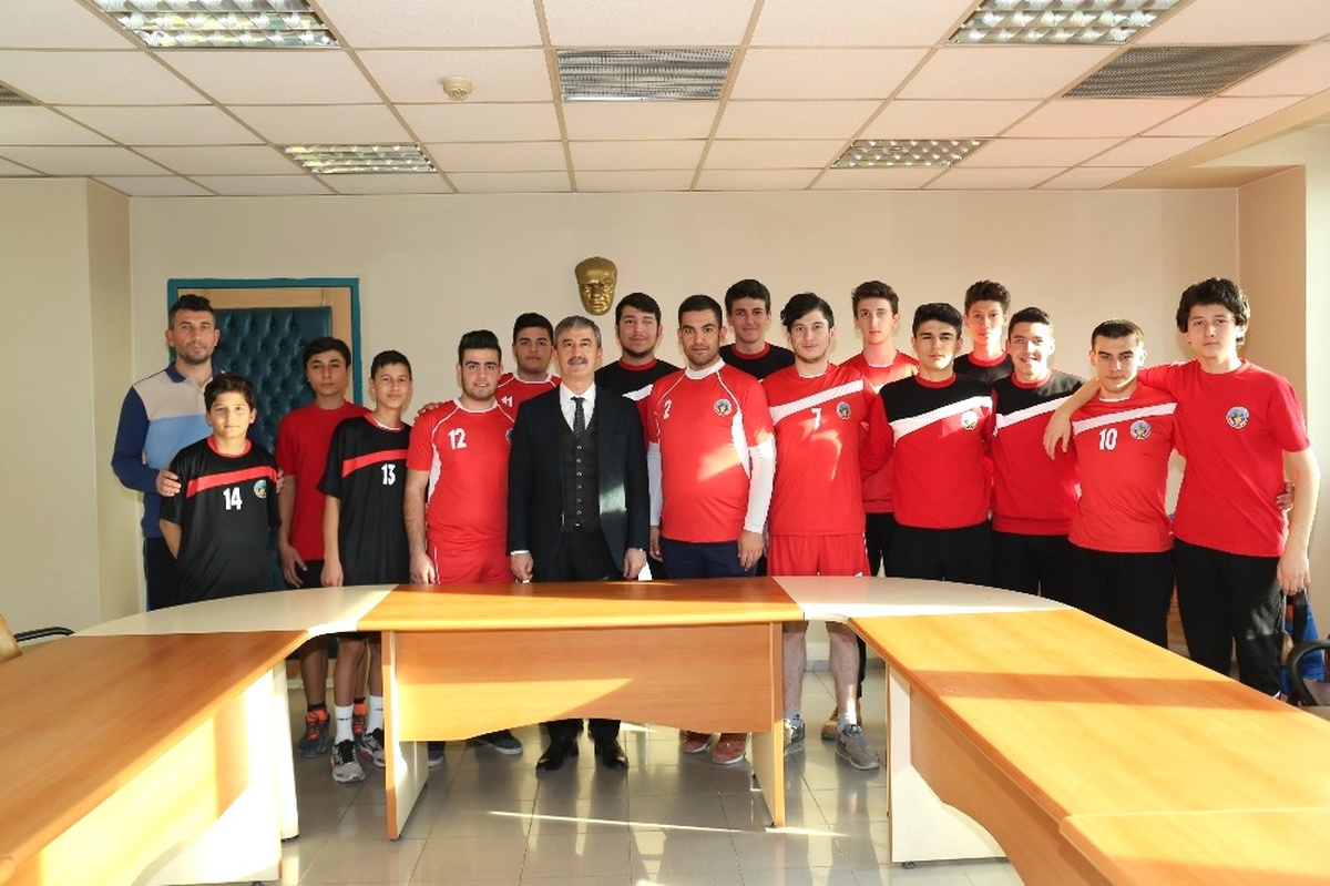 Turgutluspor Altyapıda Atağa Kalkıyor