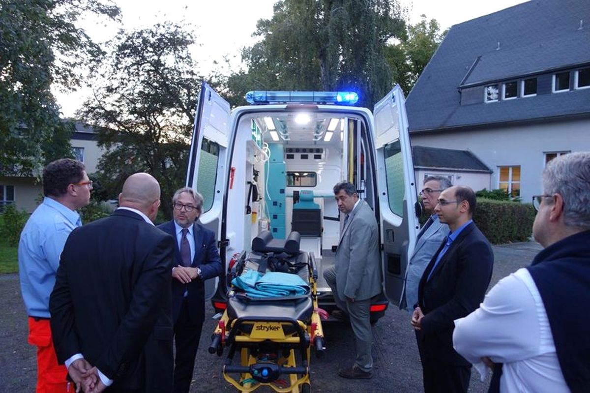 Türk Yapımı Ambulans Almanya Sokaklarında