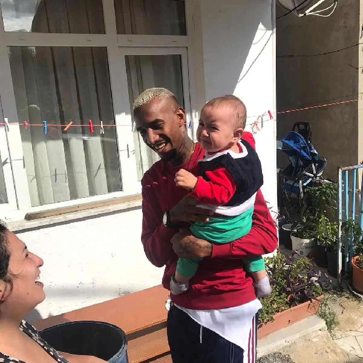 Anderson Talisca, Bebek Talisca\'yı Ziyaret Etti