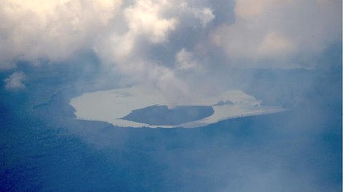 Bali\'de Volkan Alarmı: 130 Bin Kişi Tahliye Edildi