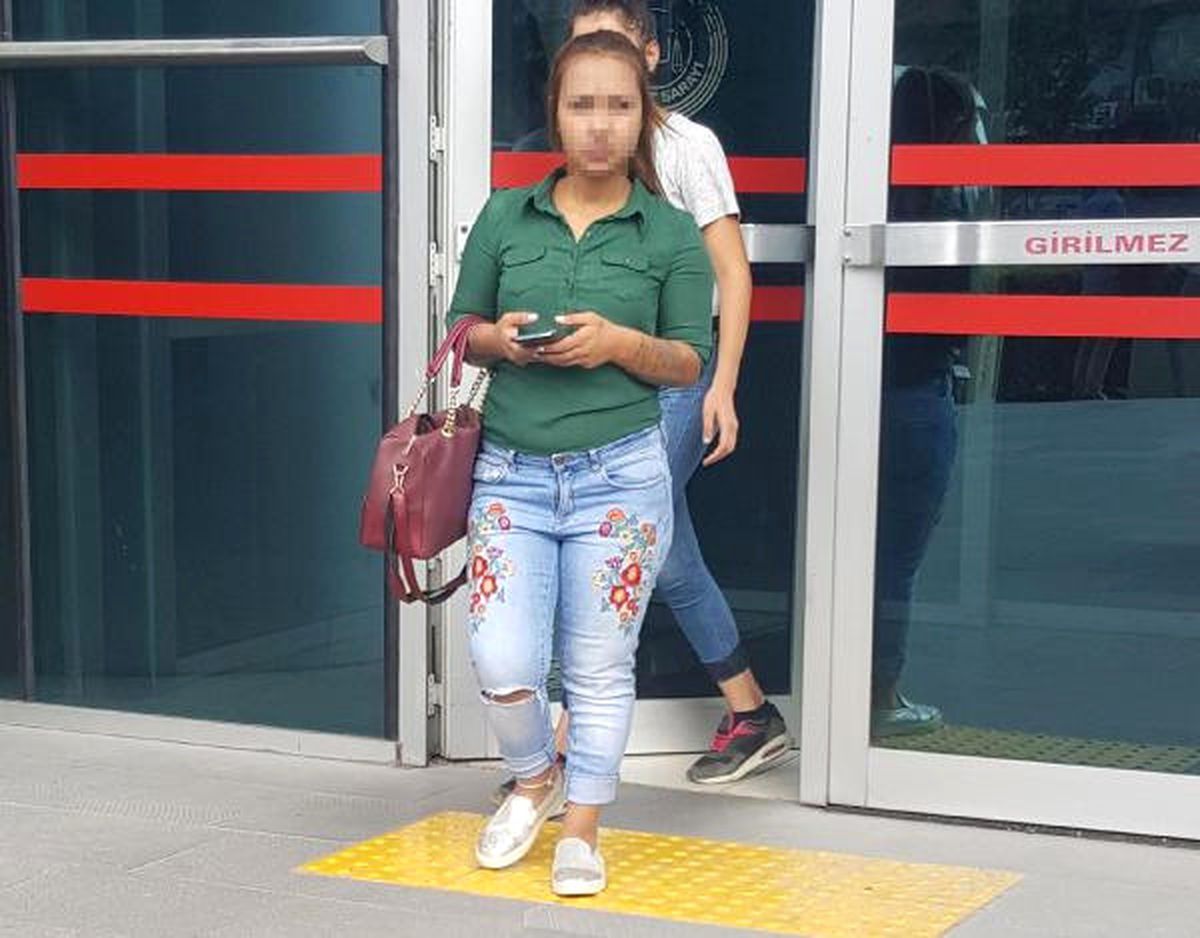 Cezaevindeki Eşine Uyuşturucu Götürmekten Yargılanıyor