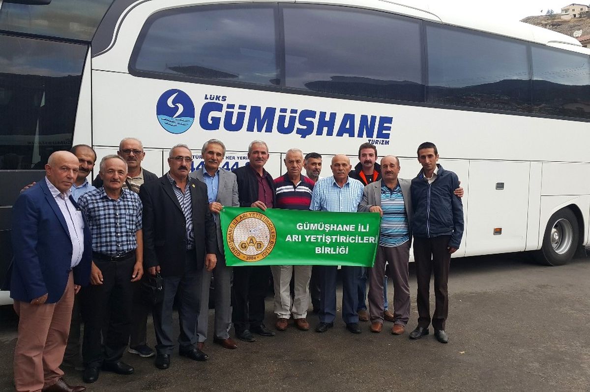 Gümüşhaneli Arıcılar Uluslararası Arıcılık Kongresine Katılacak