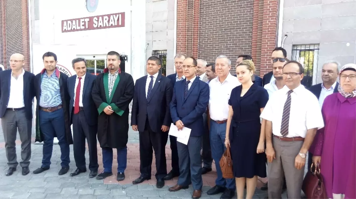 Isparta Barosu\'ndan Referandum Tepkisi