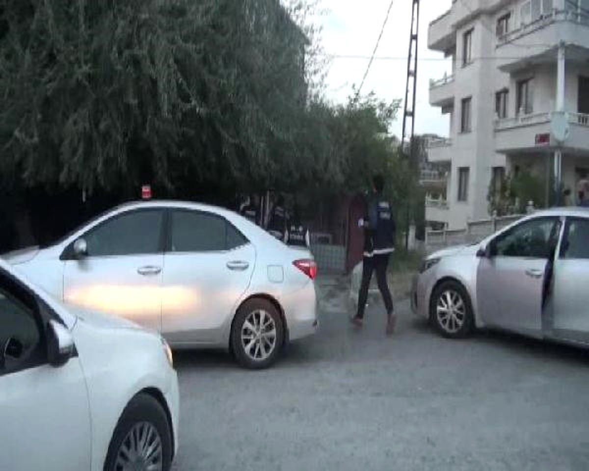İstanbul\'da 4 Operasyonda 1 Ton 670 Kilo Uyuşturucu Ele Geçirildi (1)
